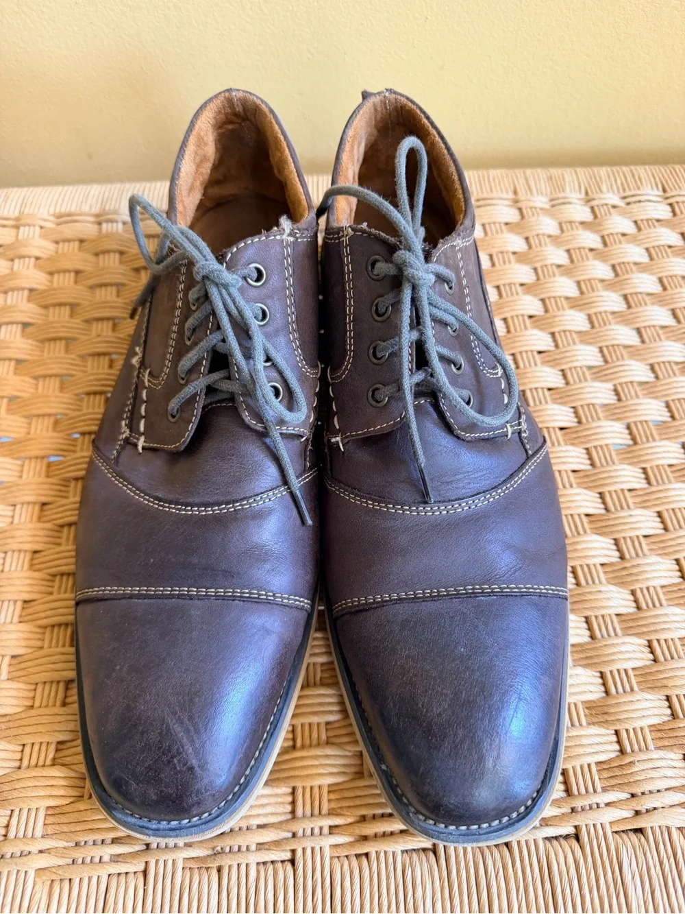 Steve Madden Dark Brown Leather Lace-Up Oxford